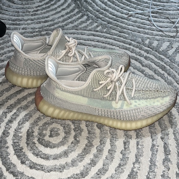 YEEZY 350 CITRIN NON REFLECTIVE - Picture 3 of 8